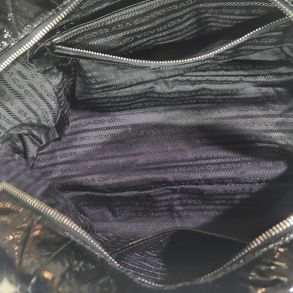 PRADA Vernis Chevron Dome Satchel in Nero Bowler Handbag W/ Shoulder Strap MINT - Picture 3 of 16